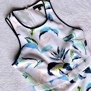 **BNWOT** BANANA REPUBLIC, (Size 2), White Floral Ruffle Wrap Dress